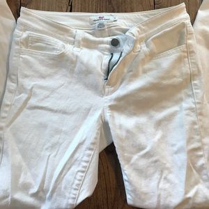 Vineyard vines white skinny jeans
